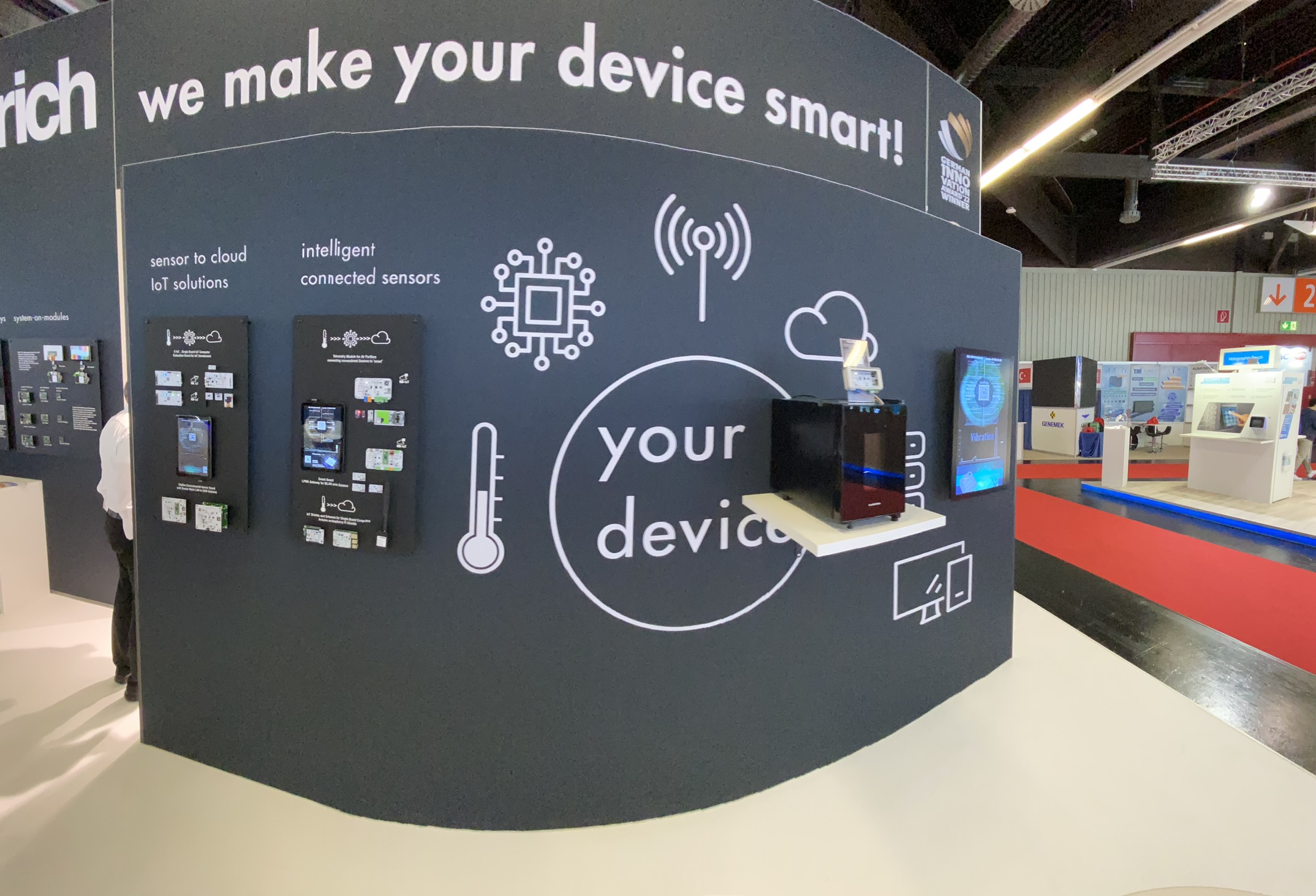 [5] A „We make your device Smart” koncepció a nürnbergi EmbeddeWorld’23 kiállításon az Endrich standján